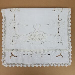 Vintage Crochet Embroidery w/ Cutouts Dresser Doily Approx 17x11 Inch Ivory (53)